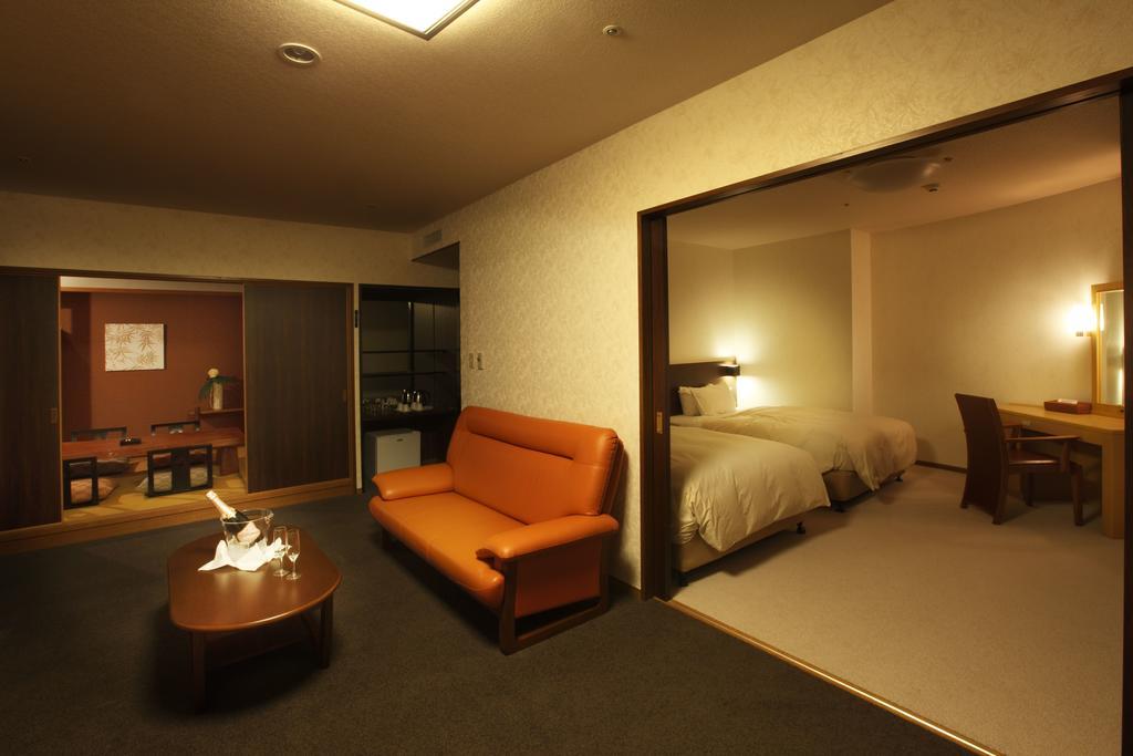 טוואדה Oirase Mori No Hotel מראה חיצוני תמונה